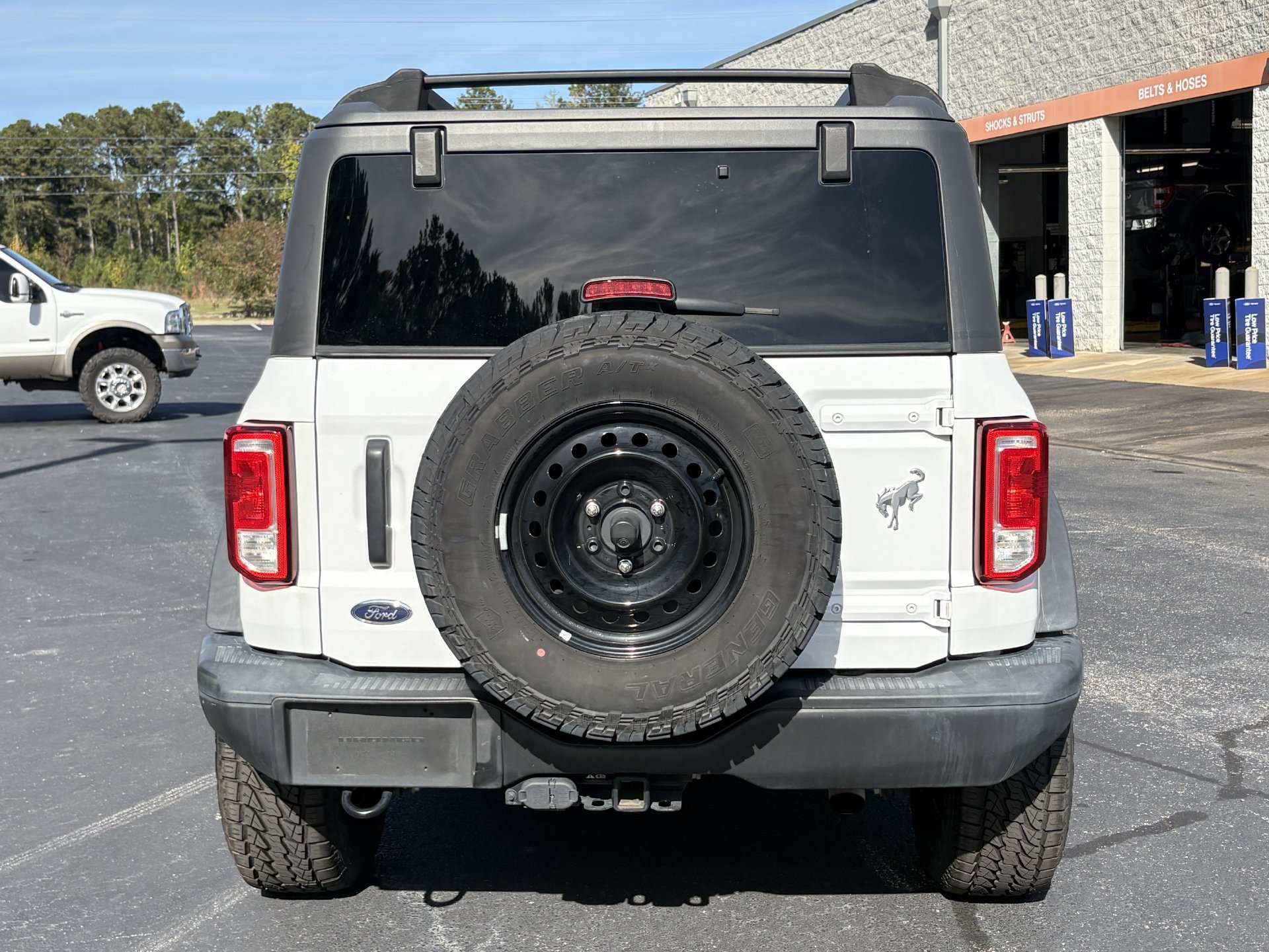 Used 2023 Ford Bronco Black Diamond AWD/4WD image 15
