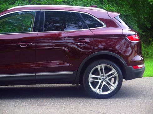 Used 2016 Lincoln MKC Reserve w/ Lincoln MKC Climate Package AWD/4WD image 28