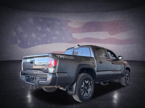 Used 2020 Toyota Tacoma TRD Off-Road w/ Technology Package AWD/4WD image 5