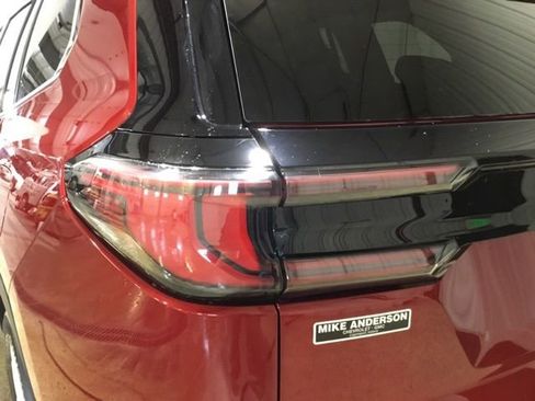 New 2026 GMC Acadia Elevation w/ Elevation Premium Package FWD image 17