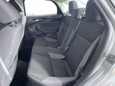 Used 2013 Ford Focus SE FWD image 20