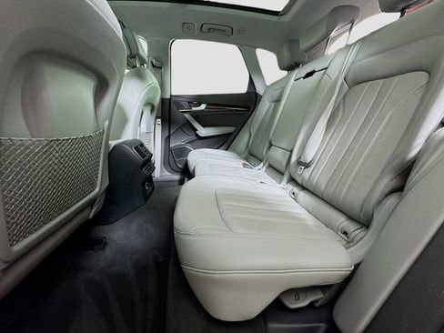 Used 2018 Audi Q5 2.0T Premium Plus w/ Premium Plus Package image 27