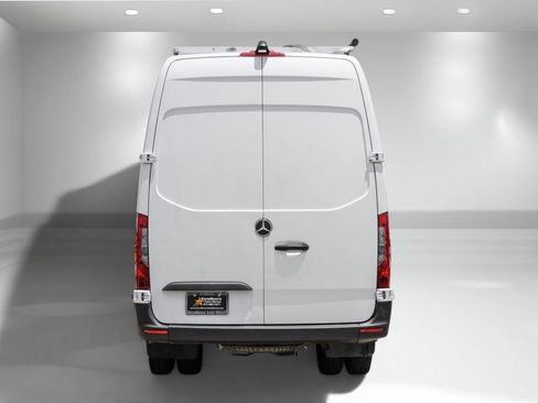 Used 2019 Mercedes-Benz Sprinter 170 Cargo image 7