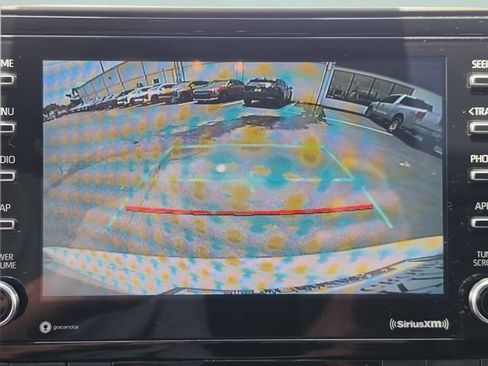 Used 2021 Toyota Highlander L AWD/4WD image 33