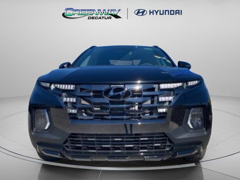 Used 2024 Hyundai Santa Cruz Night AWD/4WD image 2