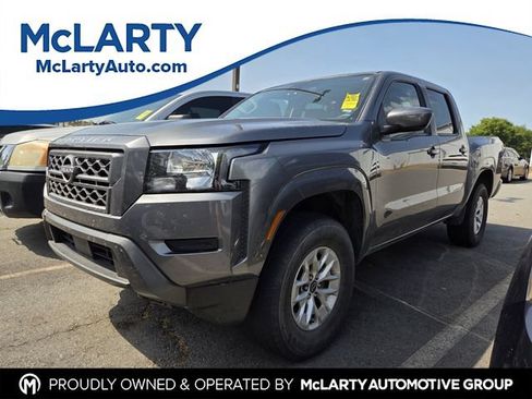 Used 2024 Nissan Frontier SV AWD/4WD image 1