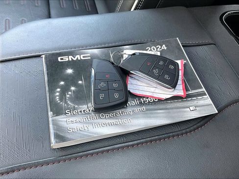 Used 2024 GMC Sierra 1500 AT4X AWD/4WD image 35