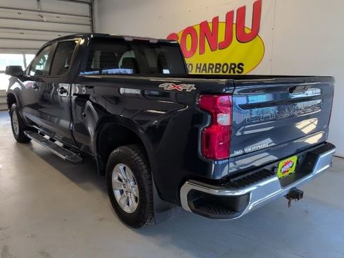 Used 2020 Chevrolet Silverado 1500 LT w/ All-Star Edition image 2