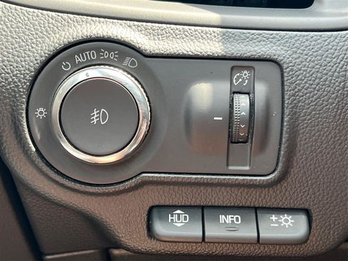 Used 2019 Buick Envision Premium w/ Driver Confidence Package AWD/4WD image 31