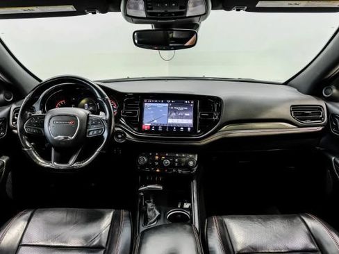 Used 2024 Dodge Durango GT RWD image 16