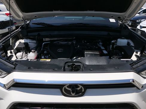 Used 2024 Toyota Grand Highlander FWD image 30