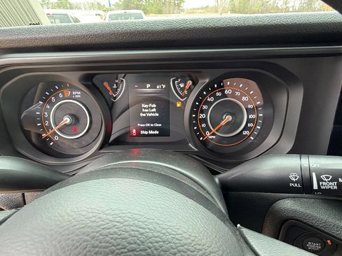 New 2026 Jeep Gladiator Sport image 26