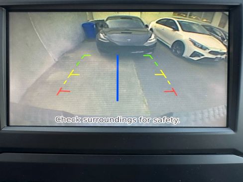 Used 2018 Nissan Titan PRO-4X image 22