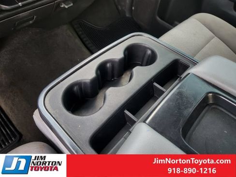 Used 2018 Chevrolet Silverado 1500 Custom w/ Custom Value Package RWD image 21