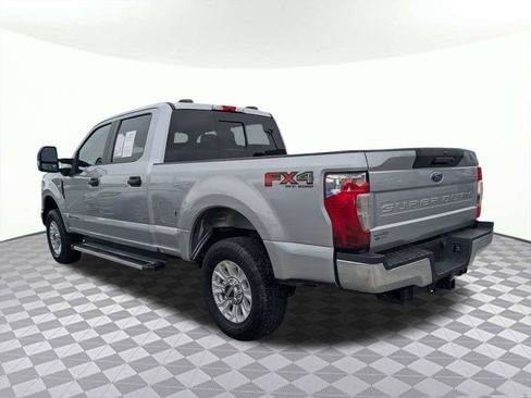 Used 2022 Ford F250 XL w/ STX Appearance Package AWD/4WD image 5