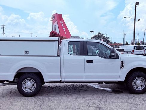 Used 2019 Ford F250 XL w/ Power Equipment Group RWD image 10