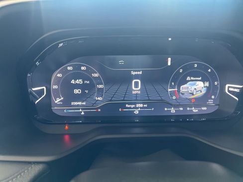 Used 2024 GMC Yukon Denali AWD/4WD image 13
