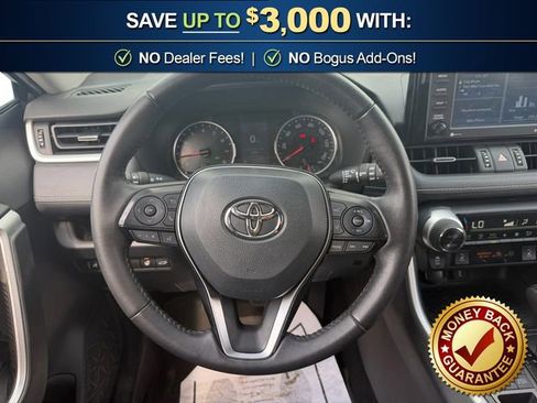 Used 2021 Toyota RAV4 XLE Premium AWD/4WD image 18