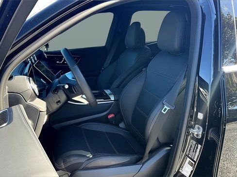 Certified 2025 Mercedes-Benz GLC 300 4MATIC image 24