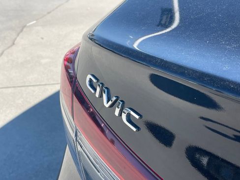 Used 2025 Honda Civic Sport image 21