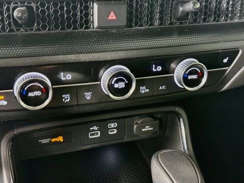 Used 2024 Honda CR-V EX image 17