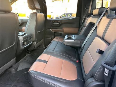 Certified 2021 Chevrolet Silverado 1500 High Country w/ Technology Package AWD/4WD image 20