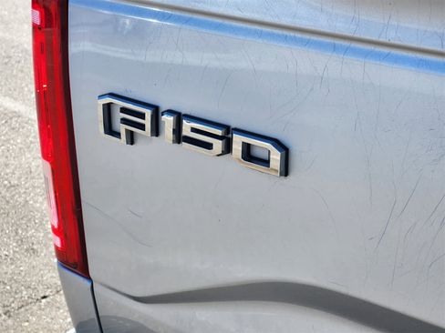 Used 2017 Ford F150 XLT w/ Equipment Group 302A Luxury image 12