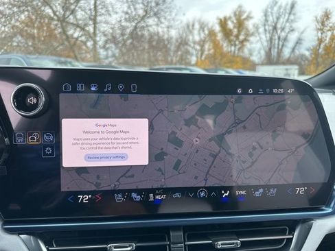 New 2026 Chevrolet Equinox EV LT image 24