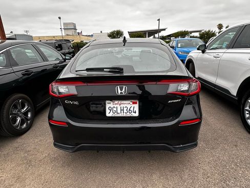 Used 2023 Honda Civic Sport image 22