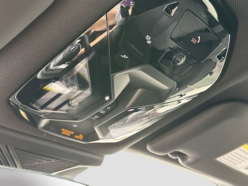 Used 2026 BMW X3 xDrive30 w/ Premium Package image 19