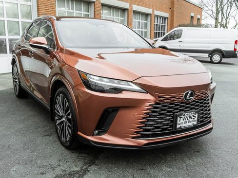 Used 2024 Lexus RX 350 AWD image 5