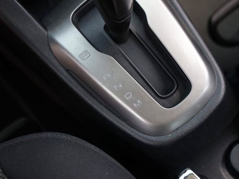 Used 2014 Chevrolet Sonic LT FWD image 35