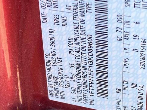 Used 2016 Ford F150 Lariat w/ Equipment Group 502A Luxury image 29