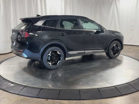 New 2026 Kia Sportage EX AWD/4WD image 9