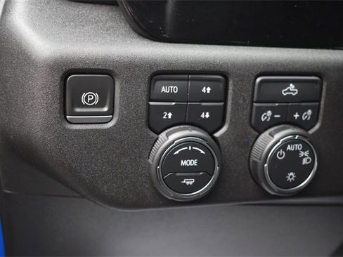 Certified 2022 Chevrolet Silverado 1500 LT image 21