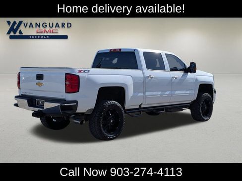 Used 2018 Chevrolet Silverado 2500 LT w/ LT Fleet Convenience Package AWD/4WD image 8