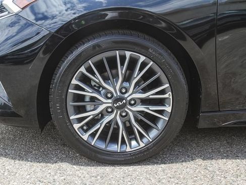 Certified 2024 Kia Forte GT-Line FWD image 12