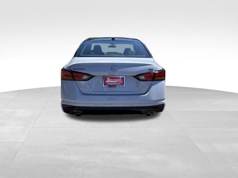 New 2026 Nissan Altima 2.5 SR FWD image 3