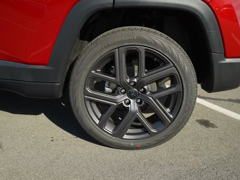 New 2026 Jeep Compass Latitude w/ Sun and Sound Group image 42