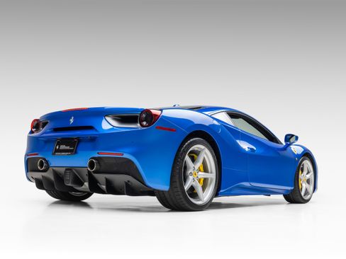 Certified 2018 Ferrari 488 GTB image 17