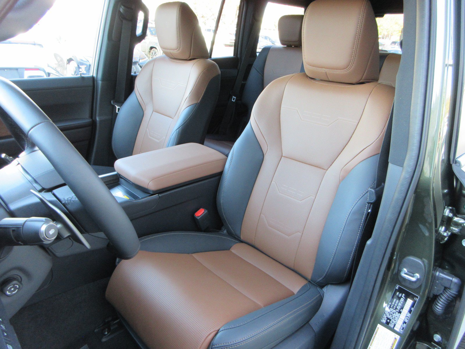 Used 2026 Lexus GX 550 w/ Accessory Package (2T) AWD/4WD image 36
