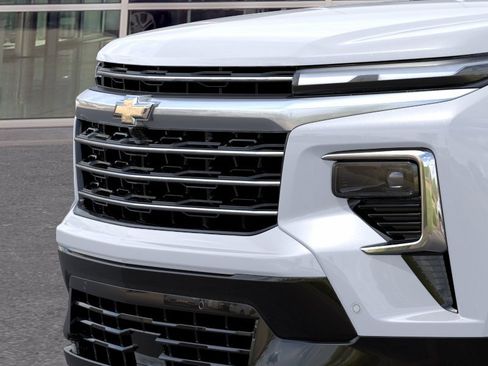 New 2026 Chevrolet Traverse High Country w/ LPO, Floor Liner Package AWD/4WD image 13