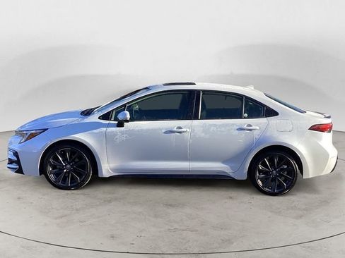 Certified 2024 Toyota Corolla XSE image 2