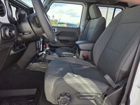 New 2026 Jeep Wrangler Unlimited Sport image 11