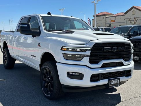 New 2026 RAM 2500 Laramie w/ Night Edition AWD/4WD image 10