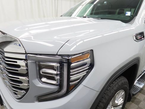 Used 2025 GMC Sierra 1500 Denali AWD/4WD image 41