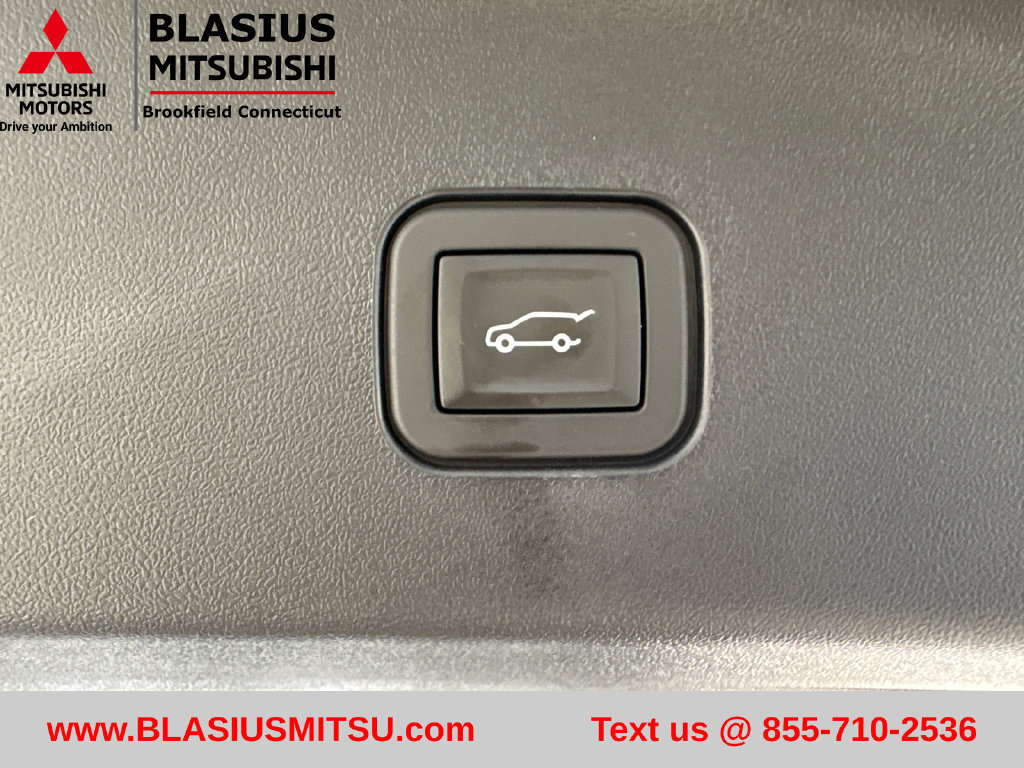 Used 2026 Cadillac Vistiq Sport AWD/4WD image 68