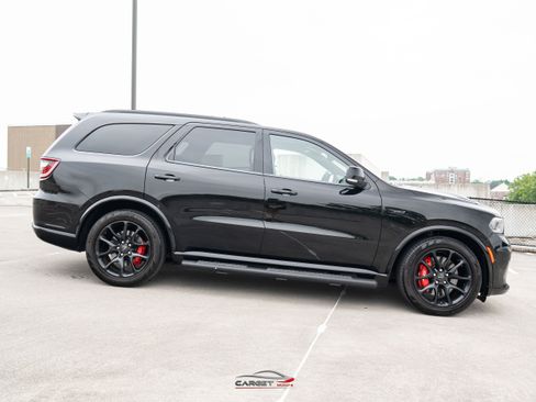 Used 2021 Dodge Durango SRT w/ Technology Group AWD/4WD image 8