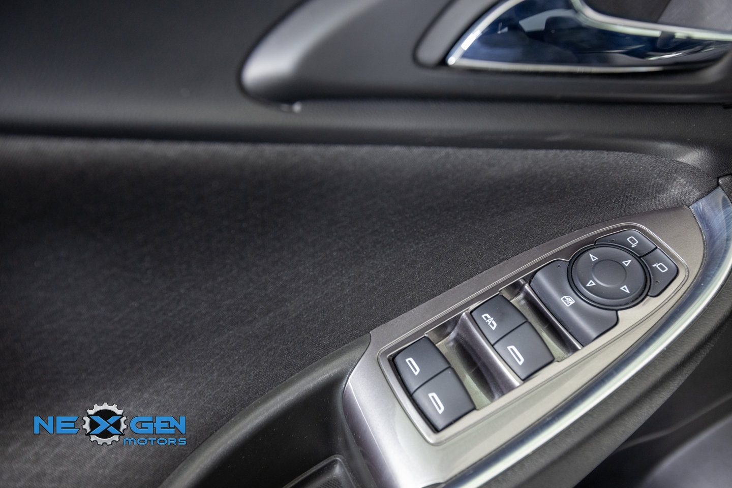 Used 2022 Chevrolet Malibu LT FWD image 13