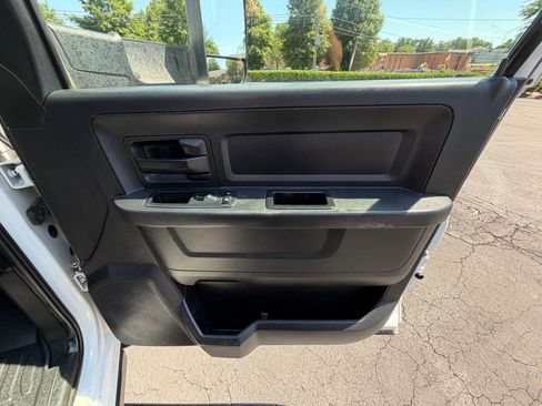 Used 2014 RAM 4500 Tradesman w/ Chrome Appearance Group AWD/4WD image 24